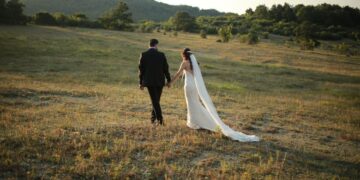 is emily compagno married