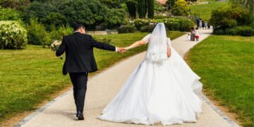 Is Chris Goreham Married to Julie Reinger?