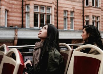 4t1bk3db4bu385179 carfax