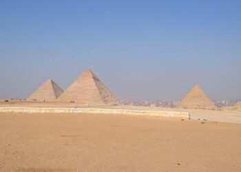 Why Small Group Tours in Egypt Are Perfect for Adventurers Seeking More